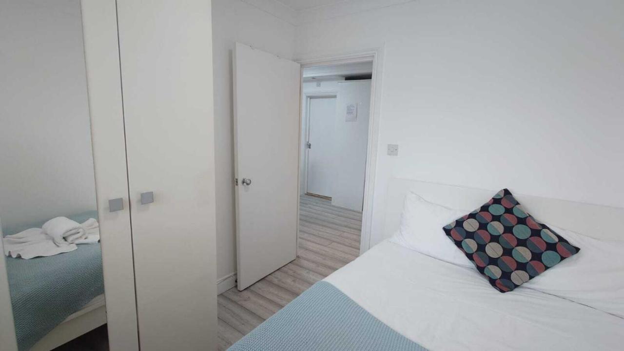 Kings City Centre Apartments Лондон Экстерьер фото
