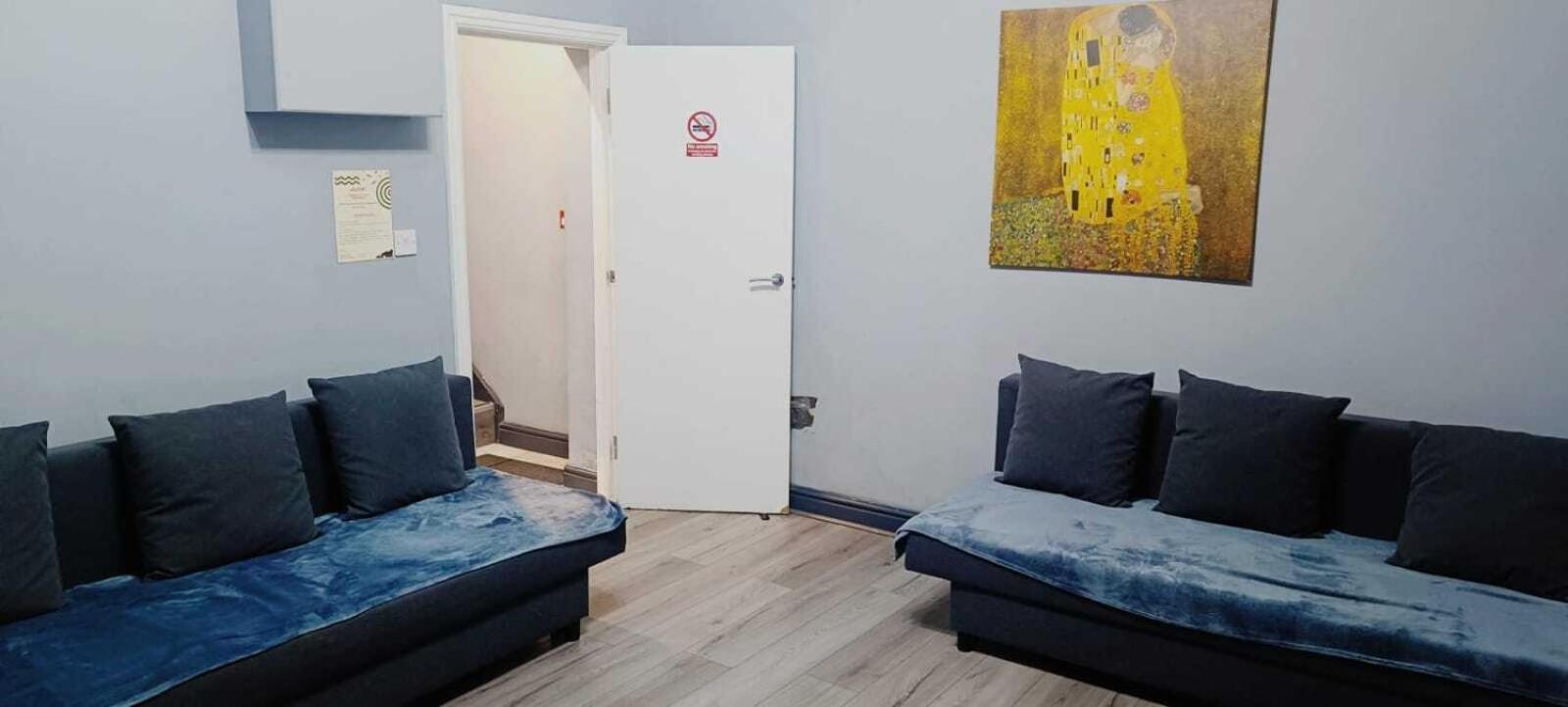 Kings City Centre Apartments Лондон Экстерьер фото