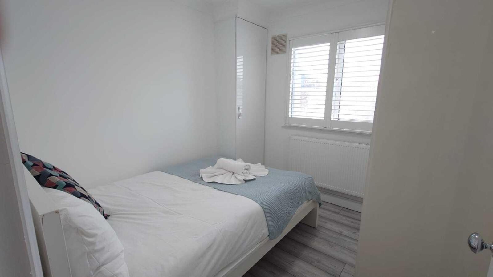 Kings City Centre Apartments Лондон Экстерьер фото