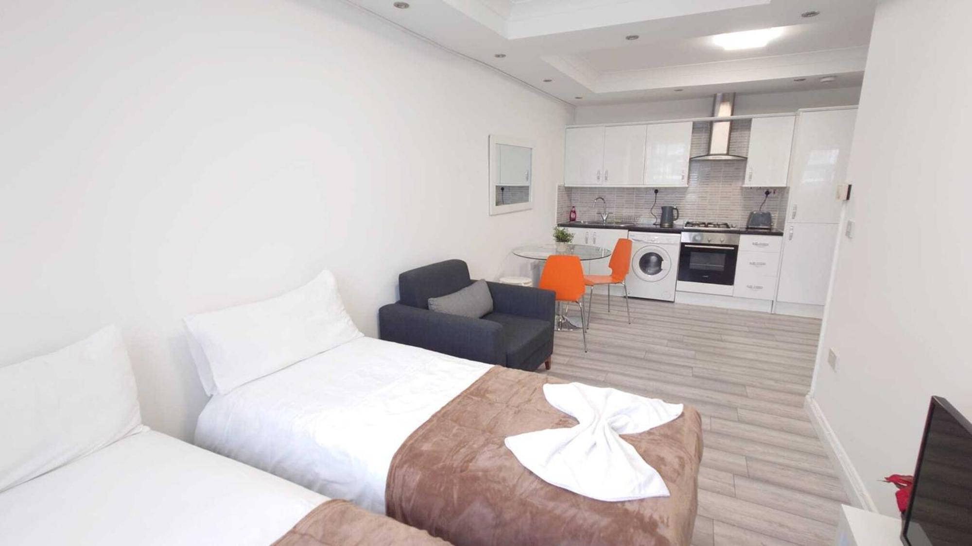 Kings City Centre Apartments Лондон Экстерьер фото