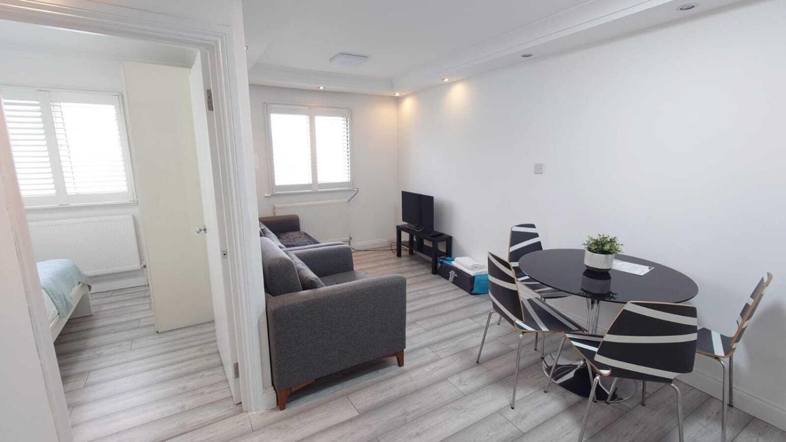 Kings City Centre Apartments Лондон Экстерьер фото