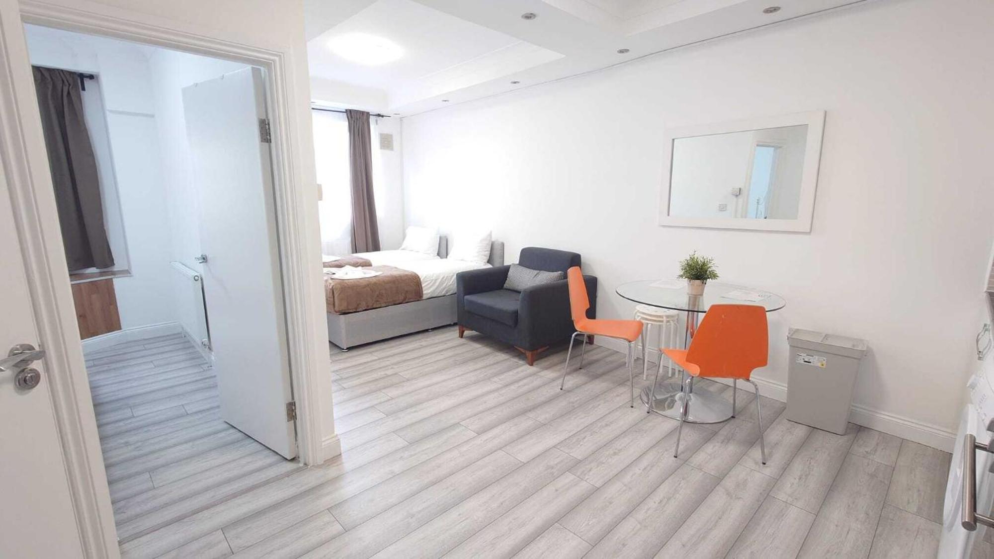 Kings City Centre Apartments Лондон Экстерьер фото